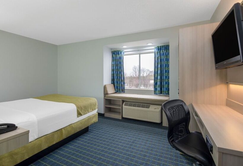 Microtel Inn By Wyndham Lake Norman