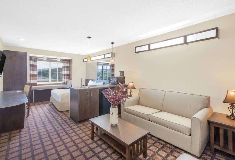 Microtel Inn & Suites By Wyndham Franklin
