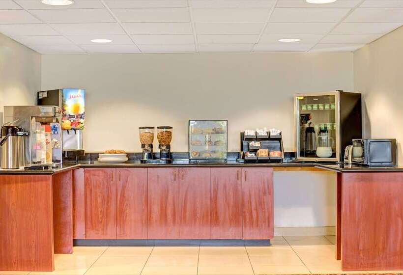 Microtel Inn & Suites By Wyndham Raleigh