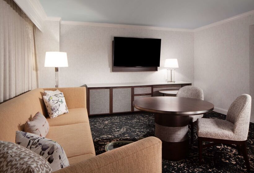استراحتگاه Hilton Atlanta/marietta Hotel & Conference Center