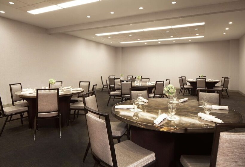 استراحتگاه Hilton Atlanta/marietta Hotel & Conference Center