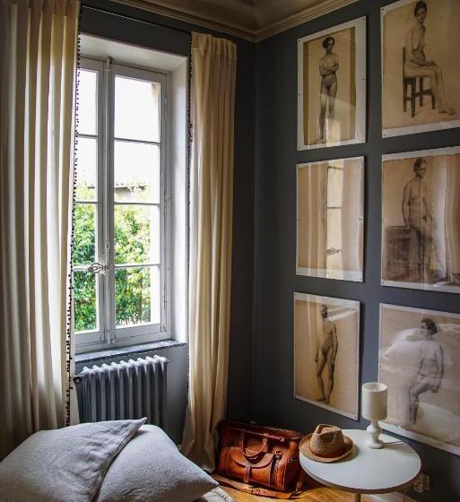 ベッドアンドブレックファースト Camellas Lloret