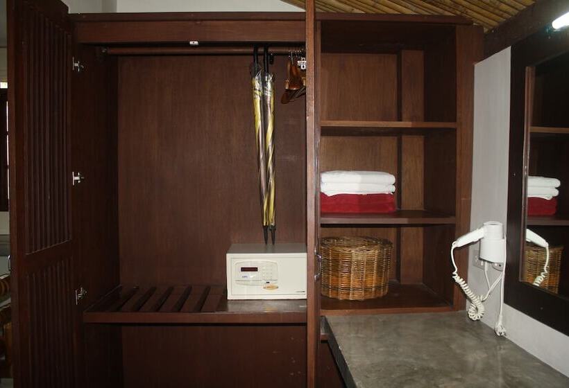 فندق Samui Honey Backpacker Bungalow