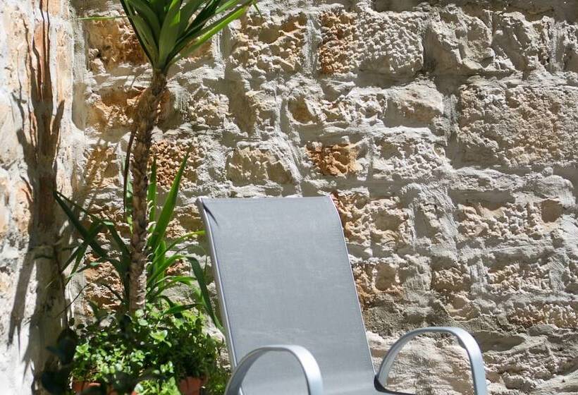 پانسیون Guest House Mendi