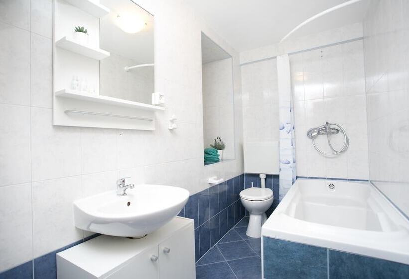 پانسیون Guest House Mendi