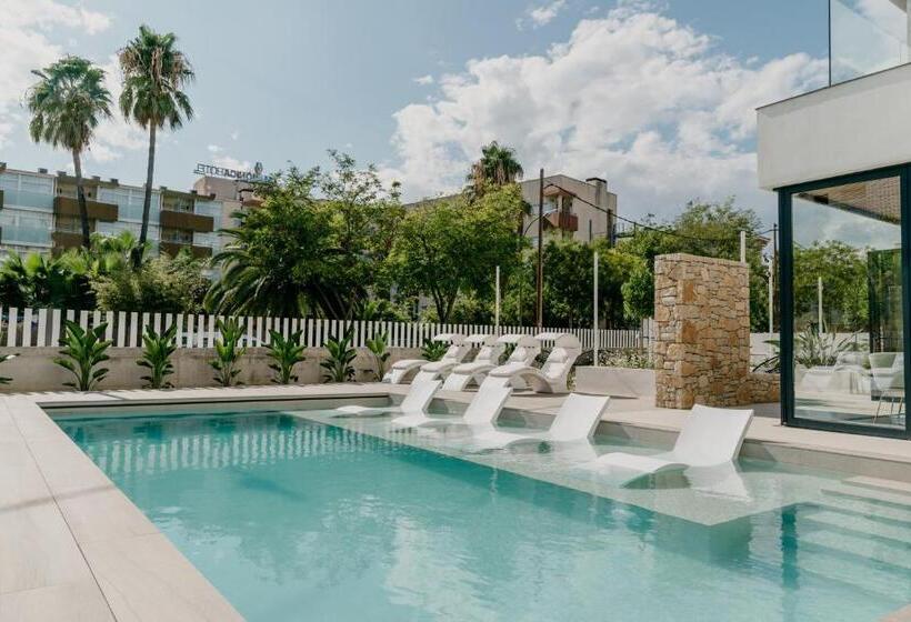 Instants Boutique Hotel Adults Only