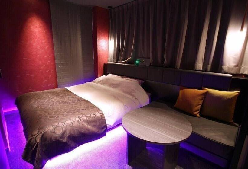Tonarino Hotel Adults Only