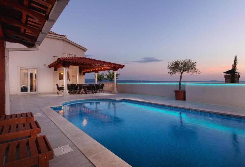 Villa The White Villa