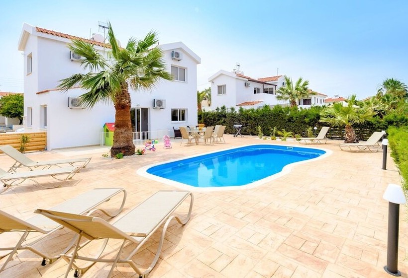 Villa Zoe