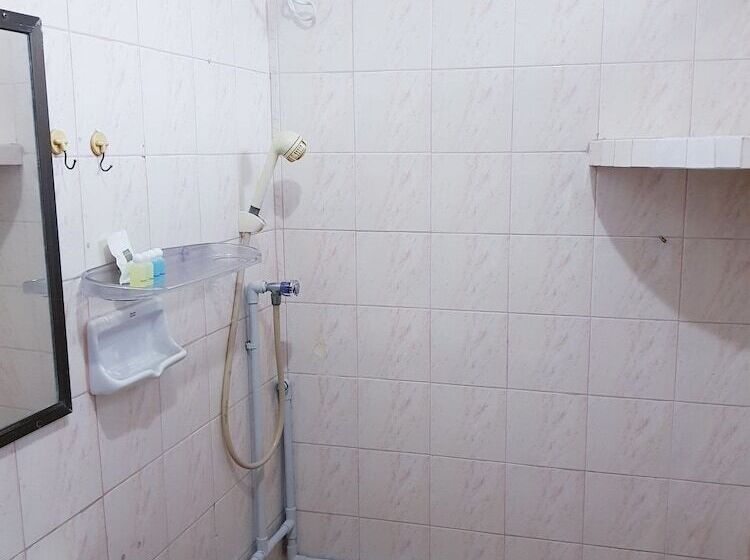 پانسیون Jr Guest House