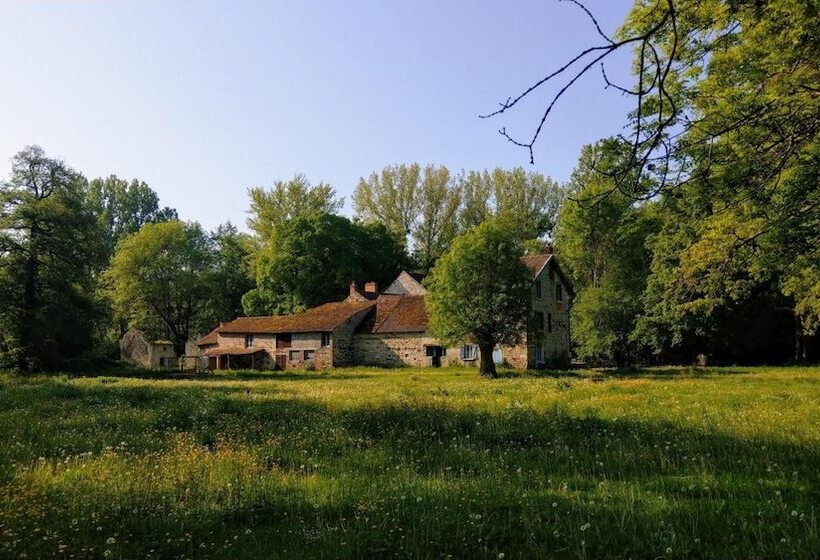 住宿加早餐  Le Moulin Des Valignards