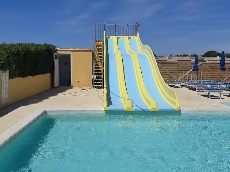 فندق Camping Les Sources