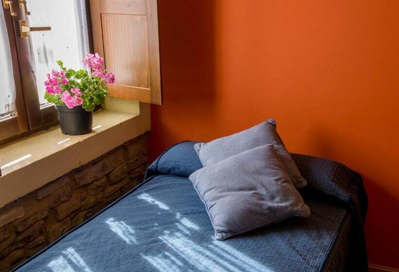 בית מלון כפרי Rural Los Cerezos De Yanguas