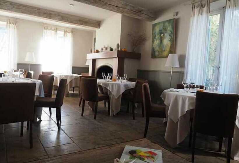 مبيت وإفطار L'auberge Des Tilleuls