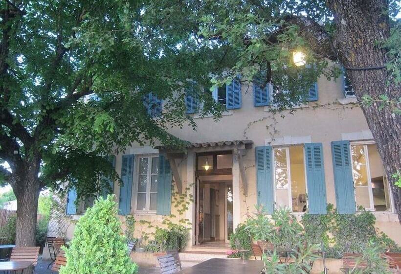 مبيت وإفطار L'auberge Des Tilleuls