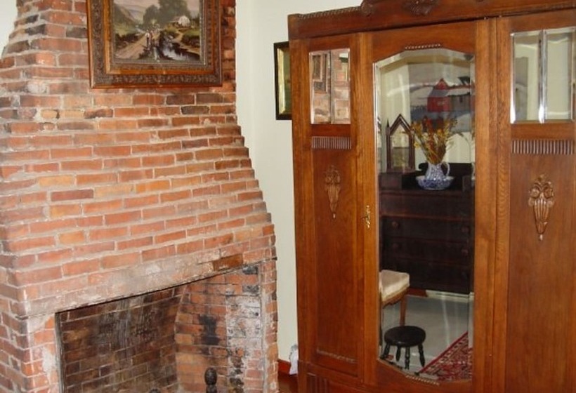 مبيت وإفطار Old Winterport Commercial House