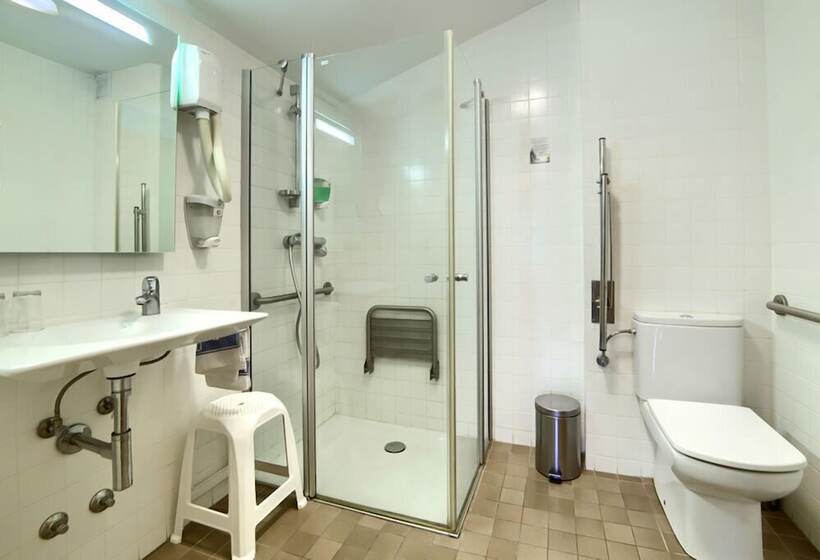 Hostal Izar Ondo