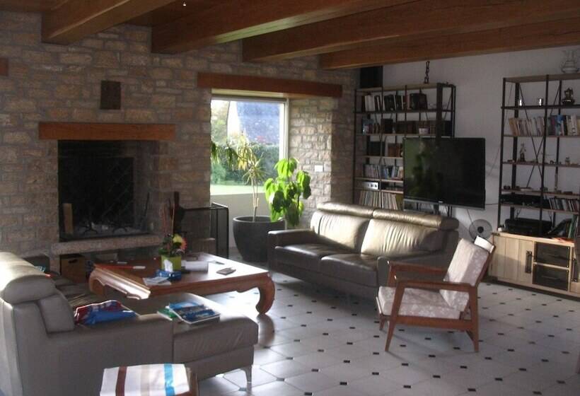 膳宿费 Bencole S Blue House   Chambres Hotes