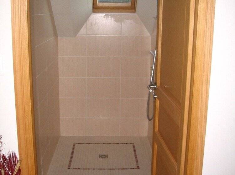 膳宿费 Bencole S Blue House   Chambres Hotes