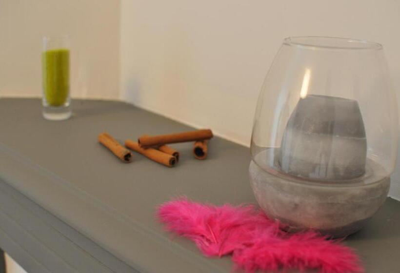 膳宿费 Gîte:sur Le Chemin