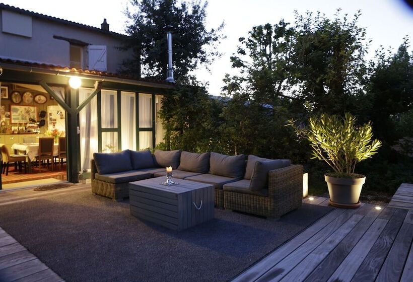 ペンション Relais De Chasse La Chaignaie