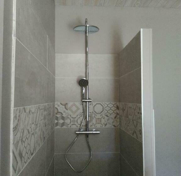 تختخواب و صبحانه La Ferme Du Bien Etre