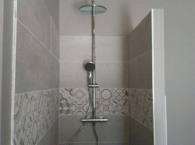 تختخواب و صبحانه La Ferme Du Bien Etre