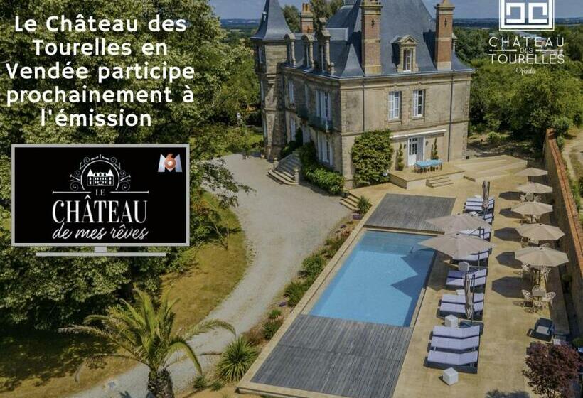 Bed and Breakfast Le Château Des Tourelles En Vendée