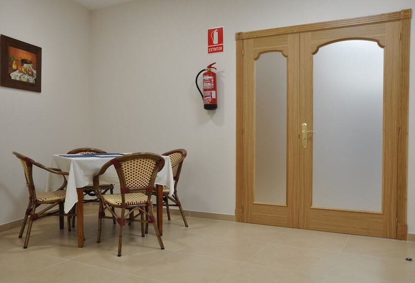 مسافرخانه La Terraza