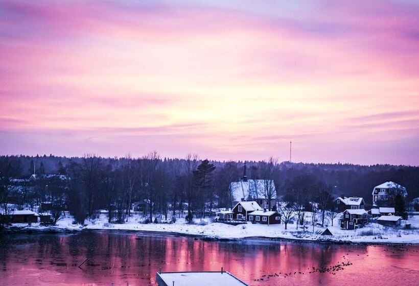 فندق L Havsbaden I Grisslehamn