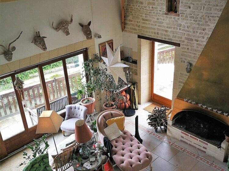 بنسيون Les 2 Gites Des Chambres De Capucine