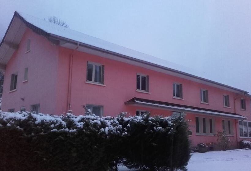 بنسيون Les Sources