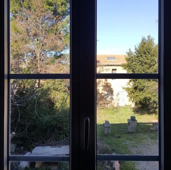 ペンション Ongi Etorri