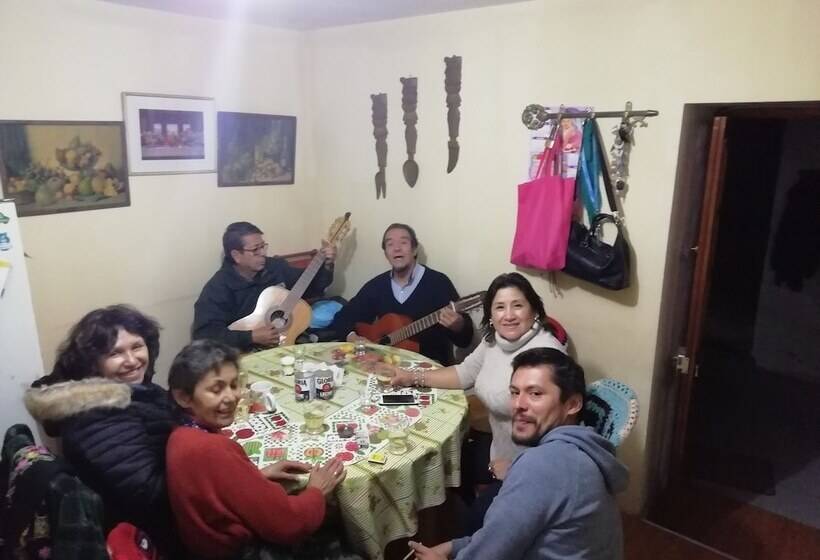 ペンション Casona Buenavista Andahuaylillas