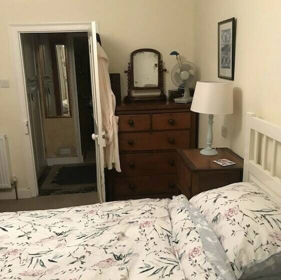 The Old Manse B&b