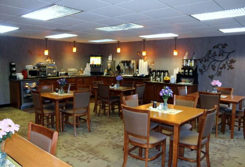 هتل Best Western Plus Concord Inn