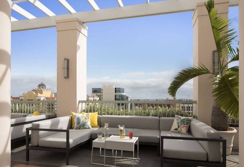 فندق Colonnade Coral Gables, Autograph Collection