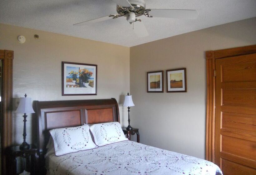 فندق Night Swan Intracoastal B&b