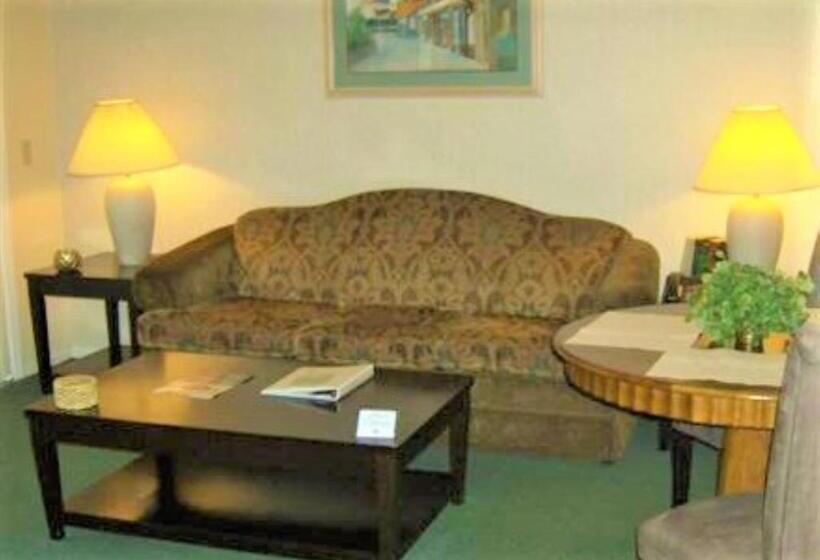 בית מלון כפרי North Bay At Lake Arrowhead