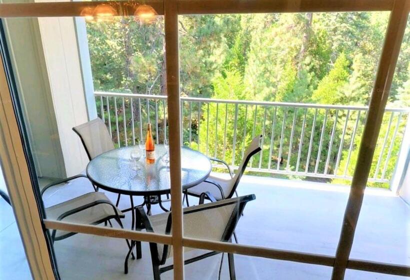 בית מלון כפרי North Bay At Lake Arrowhead