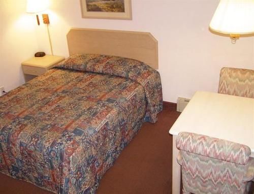 Отель Trailhead Inn