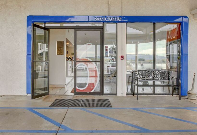 Motel 6 Coos Bay, Or