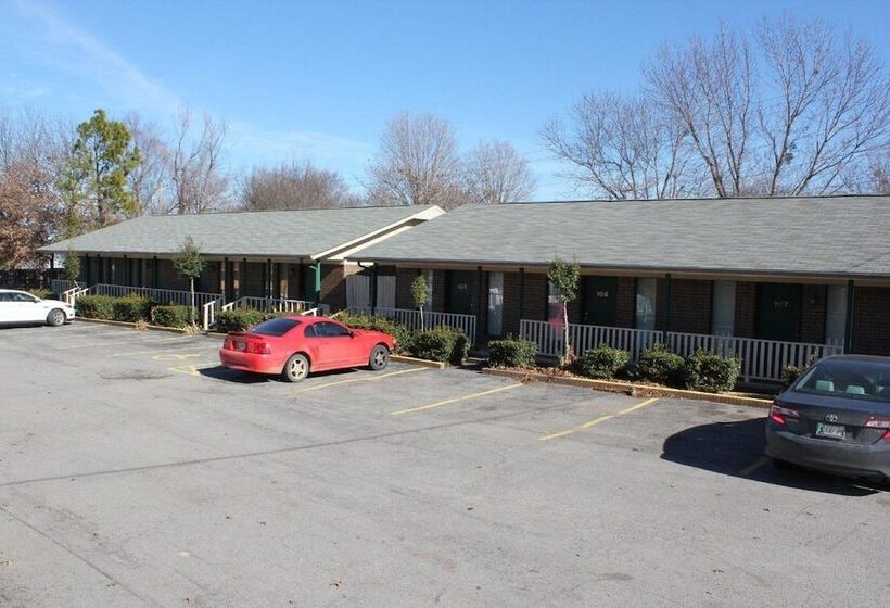 モーテル Oakhill Inn And Suites