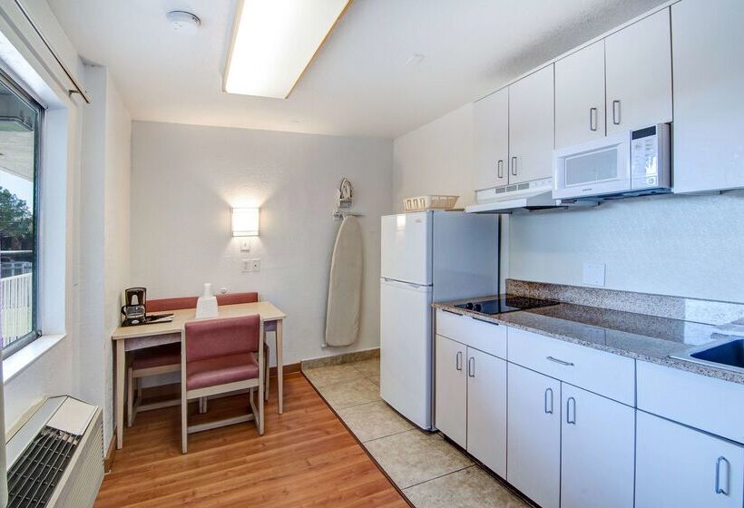 モーテル Studio 6 Grand Prairie, Tx