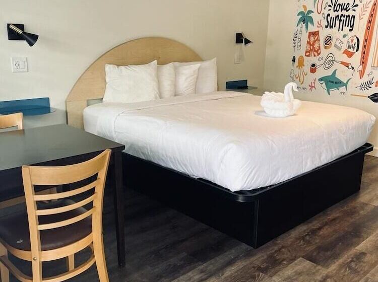 Ocean Palms Motel