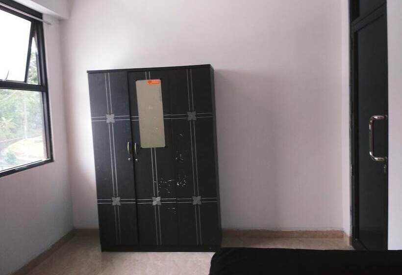 پانسیون Almira Homestay