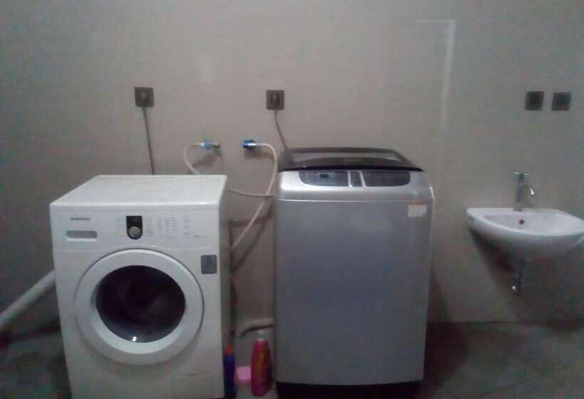 پانسیون Almira Homestay