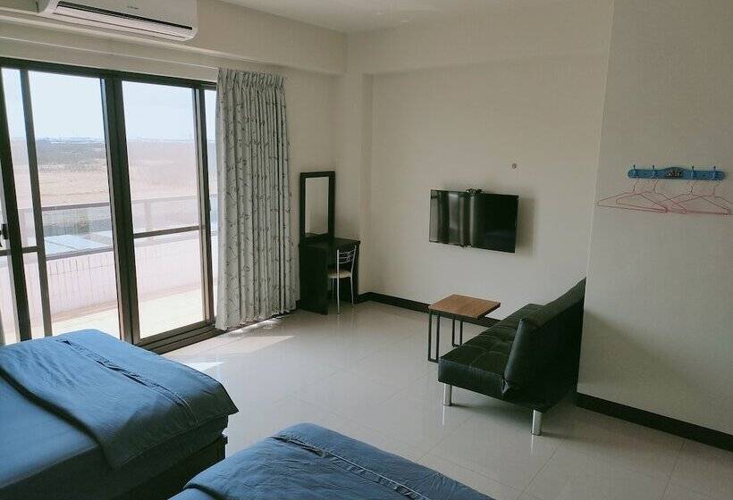 پانسیون Family Of Five Guesthouse