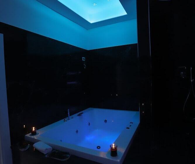پانسیون Mecla Suites