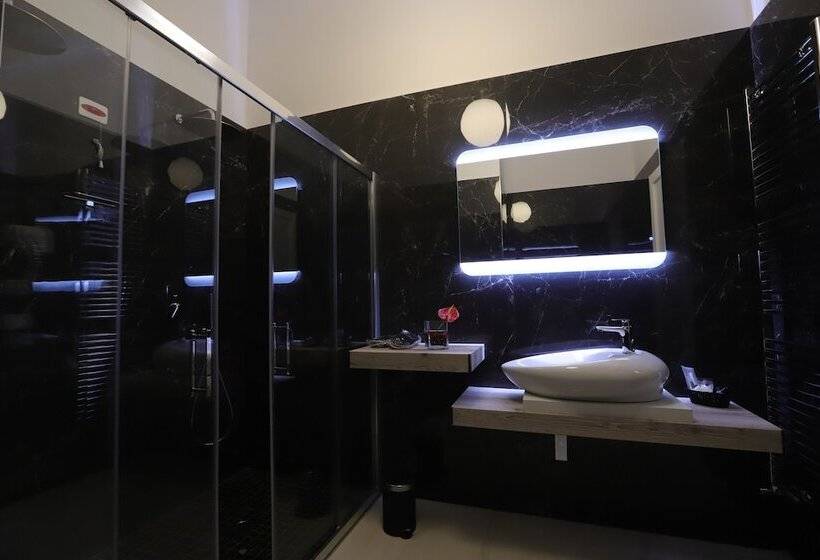پانسیون Mecla Suites